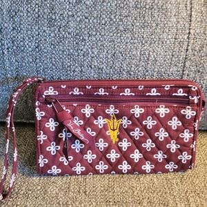 VERA BRADLEY ARIZONA STATE COLLEGIATE WRISTLET/ WALLET